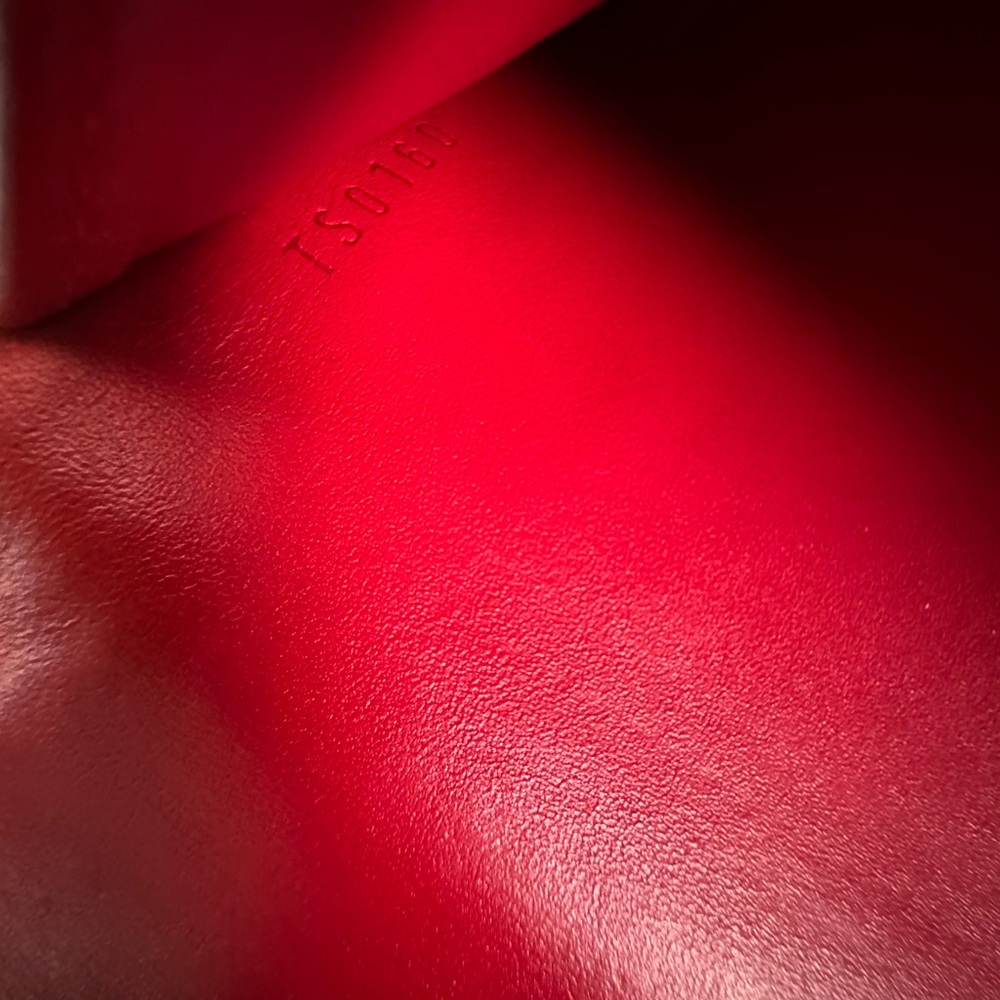 Louis Vuitton Sarah Long Wallet - Picture 15 of 15